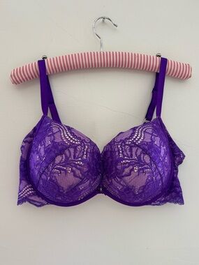 Victoria's Secret Purple Lace Underwire Bra